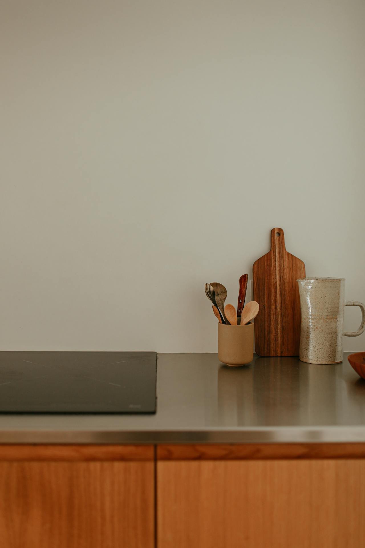 Small Kitchen Countertops Organization Ideas for a Clutter-Free Kitchen!
