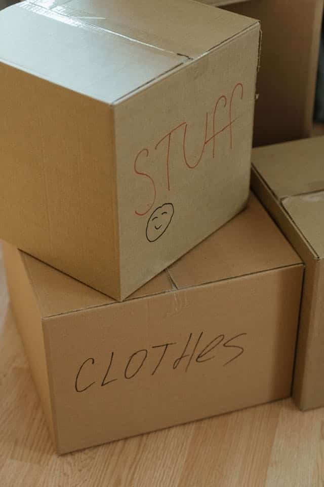 How to declutter a child's room