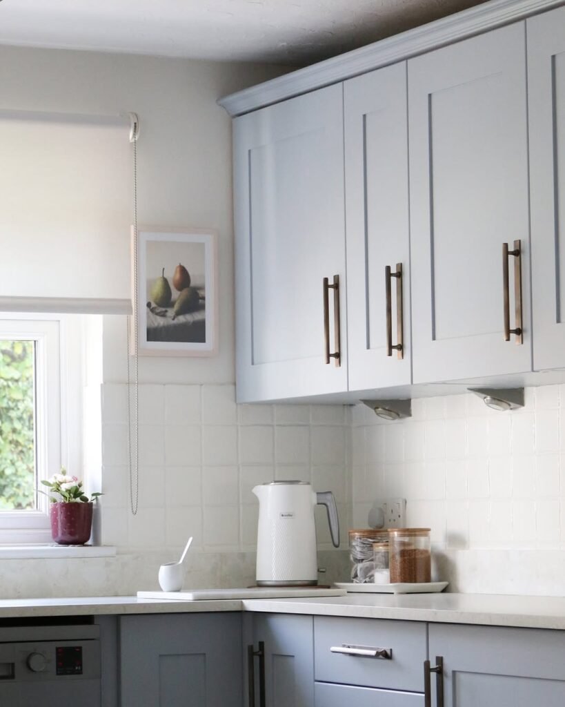 Modern Painted Kitchen Cabinet Color Ideas That Are Super Popular Right Now