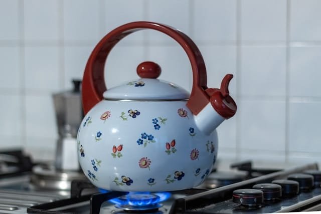Overlooked Kitchen Areas You Should Be Cleaning (But Probably Aren’t!)
