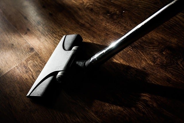 Cleaning Tools for People with Bad Backs