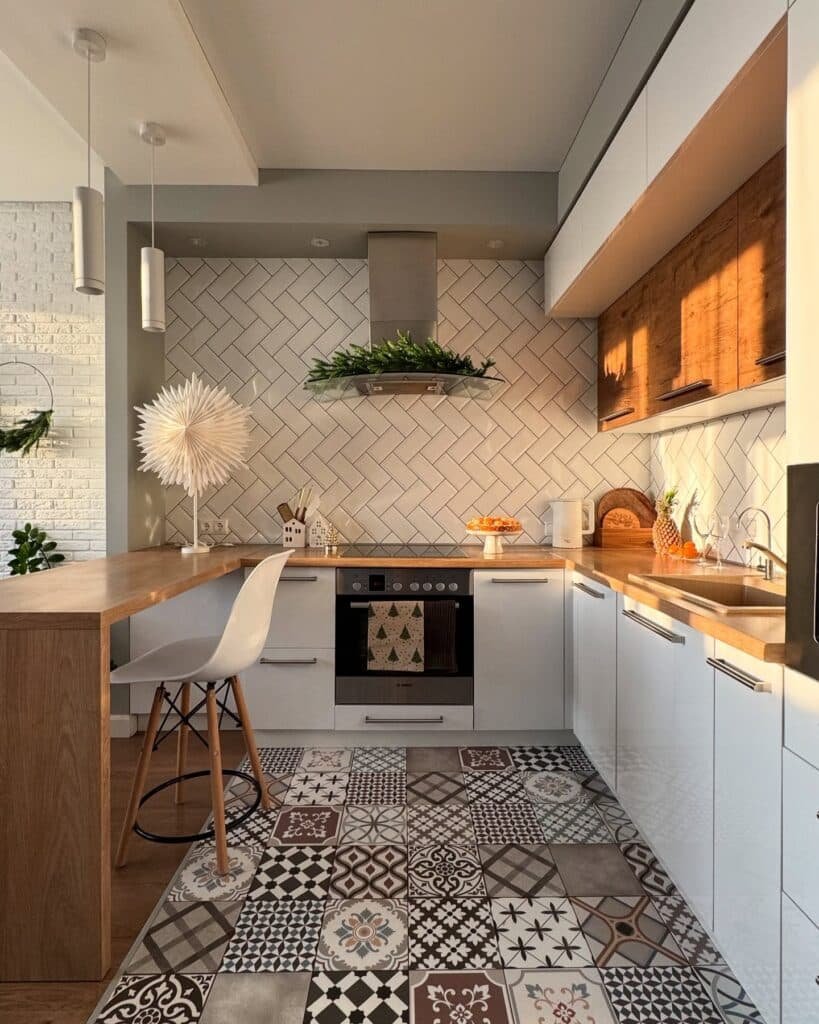 Modern White Kitchen Ideas 13