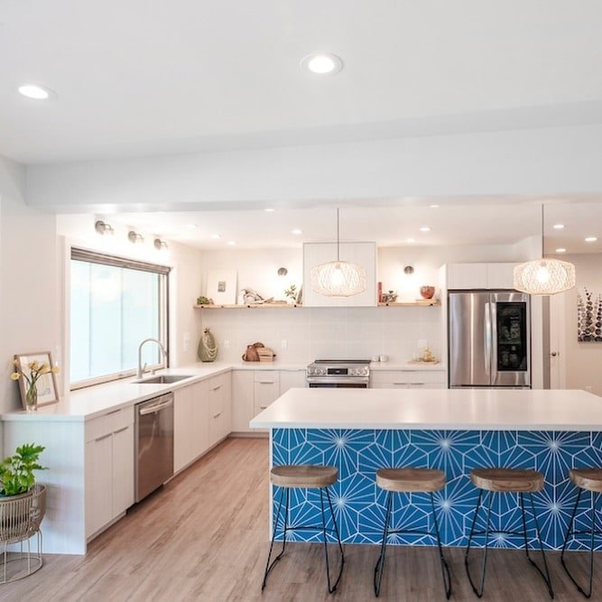 Modern White Kitchen Ideas 20
