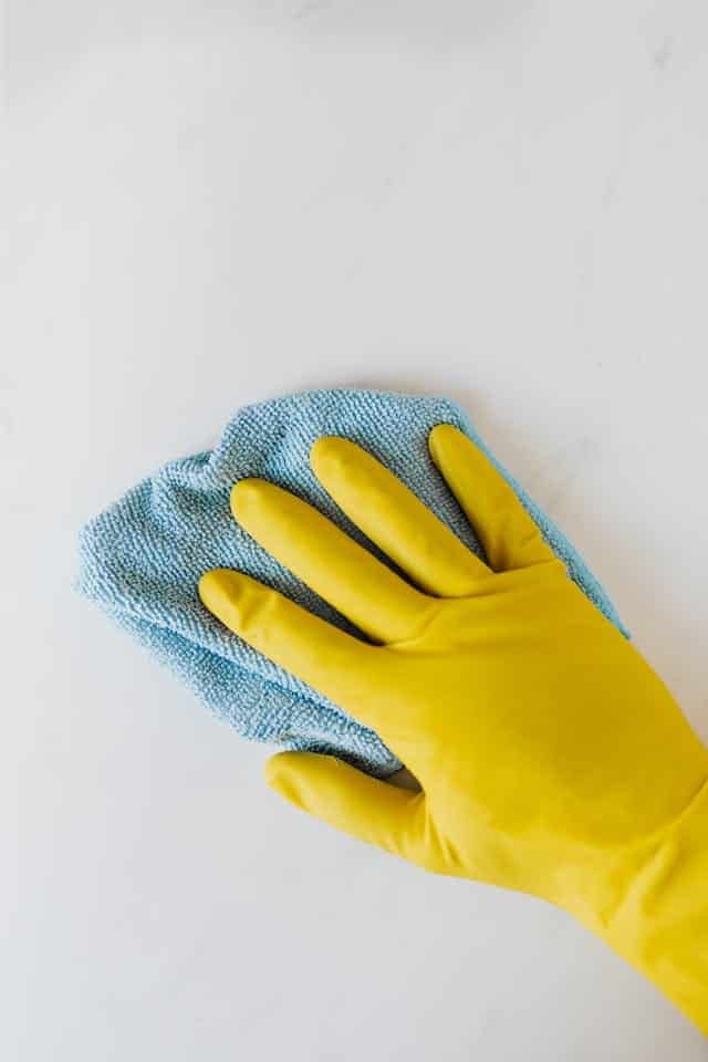 Cleaning Starter Kit: Basic Cleaning Supplies for a Sparkling Home