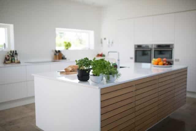How to Declutter Kitchen Countertops and Keep Them That Way