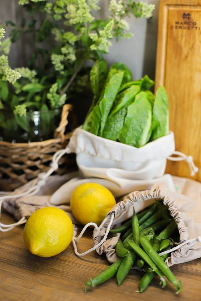 Natural Ways to Make Your Home Smell Like a Spring Garden