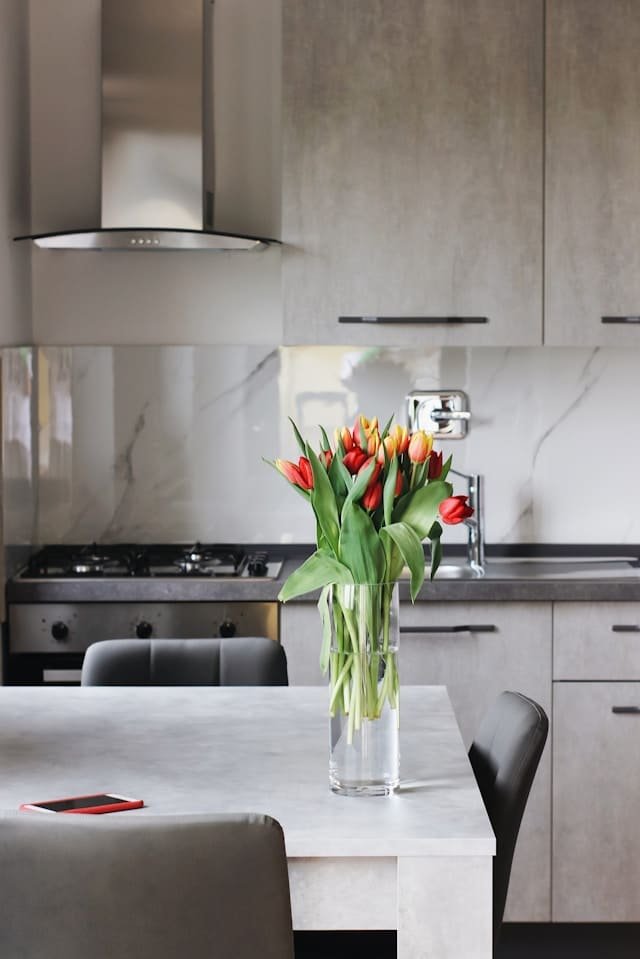 10 Most Natural Ways to Make Your Home Smell Like a Spring Garden