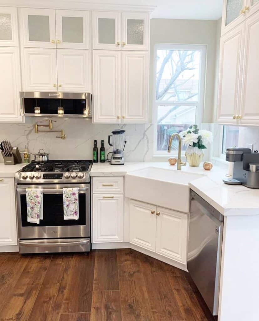 24 Unique Kitchen Sink Designs That Make Washing Up Feel Luxurious