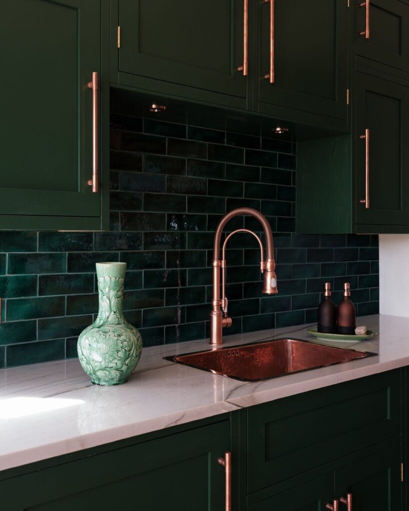 24 Unique Kitchen Sink Designs That Make Washing Up Feel Luxurious