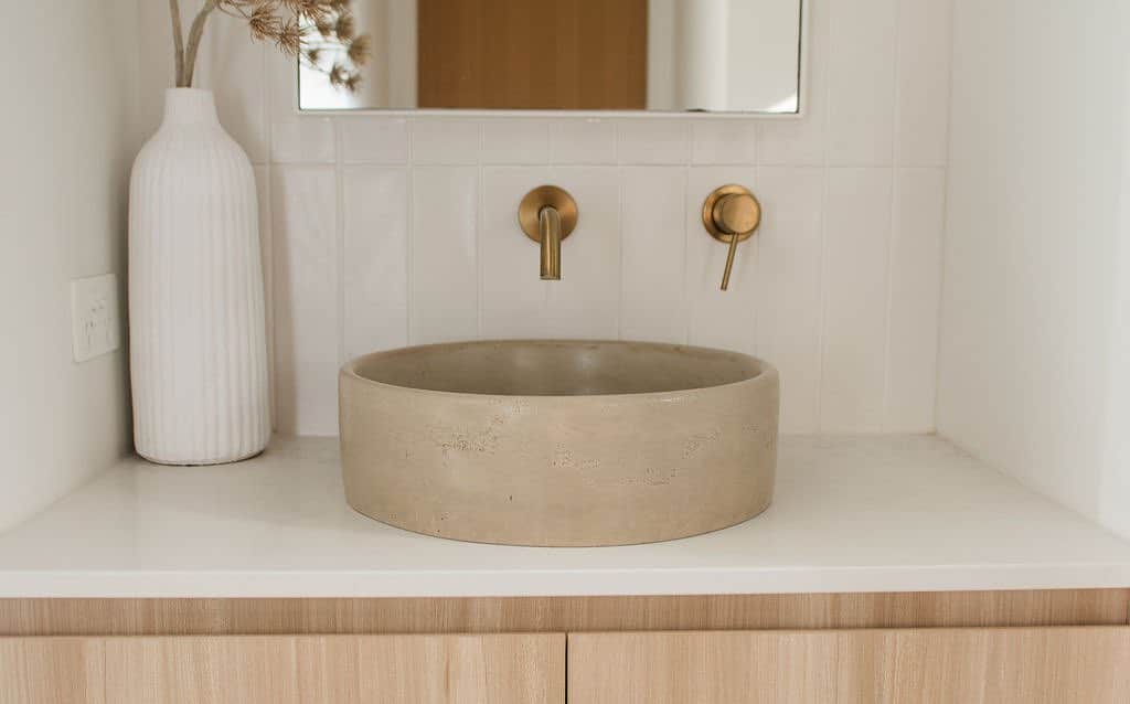 24 Unique Kitchen Sink Designs That Make Washing Up Feel Luxurious