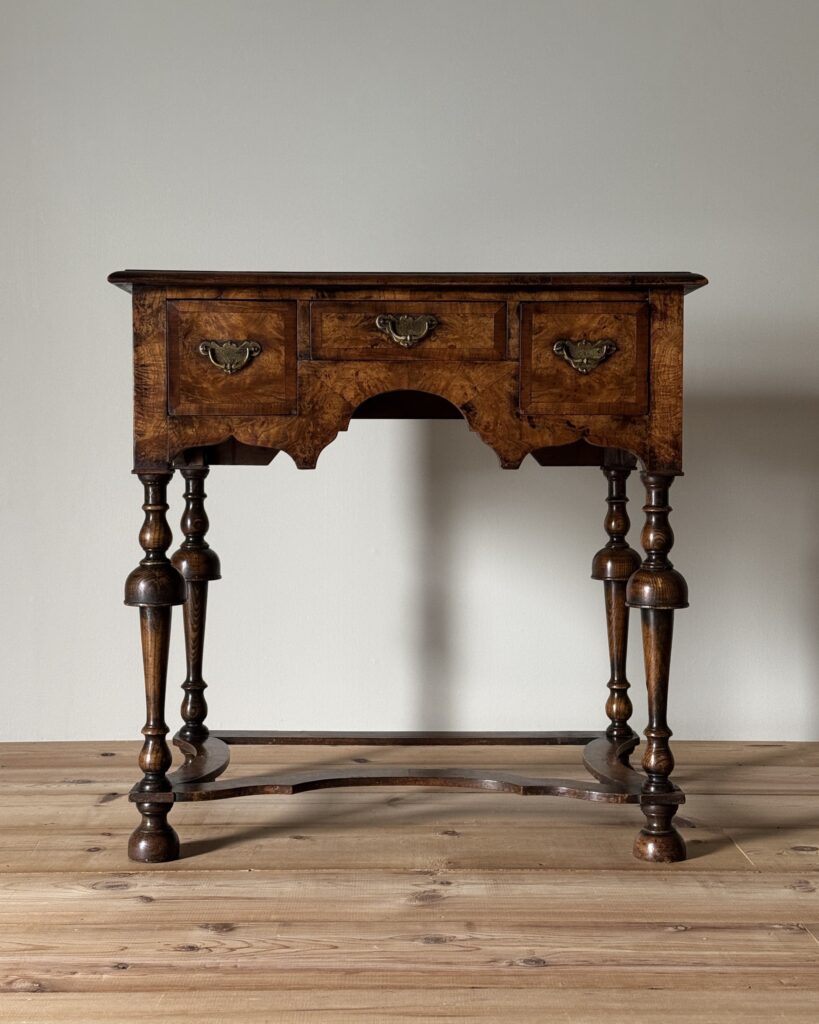 Antique Home Decor Ideas
