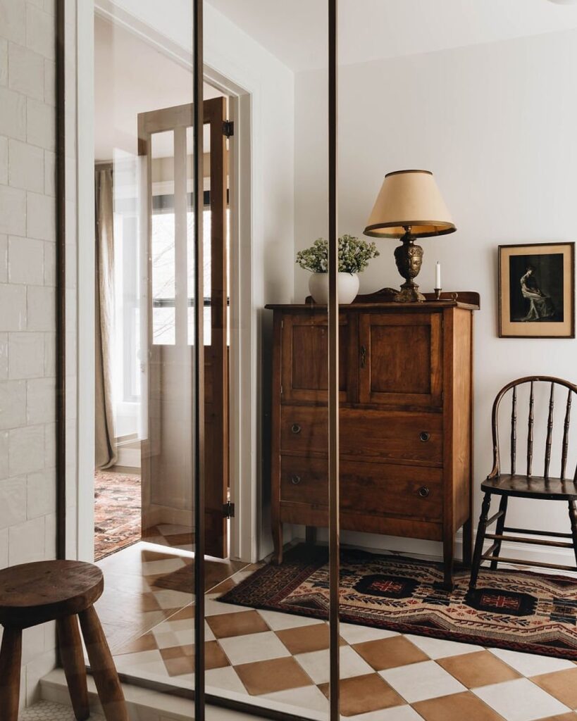 Antique Home Decor Ideas