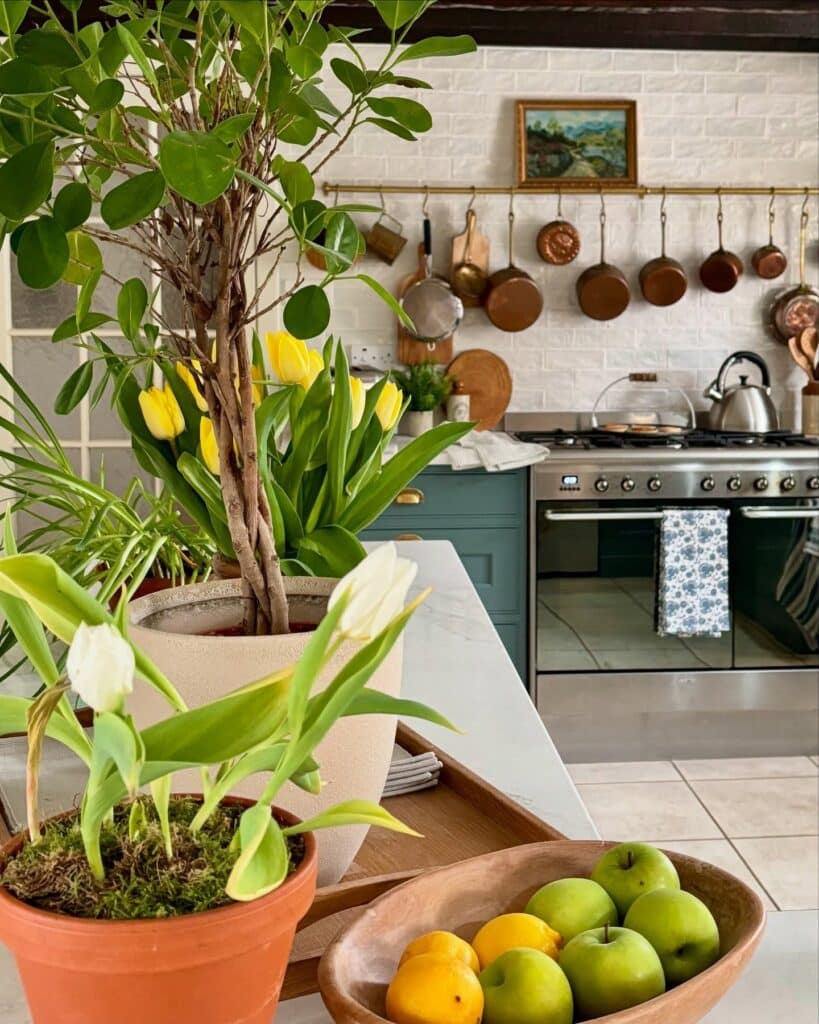 15+ Timeless Blue French Country Kitchen Ideas with European Charm