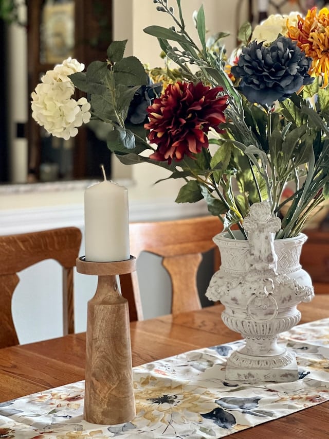 20+ Antique Home Decor Ideas for an Old Money Look